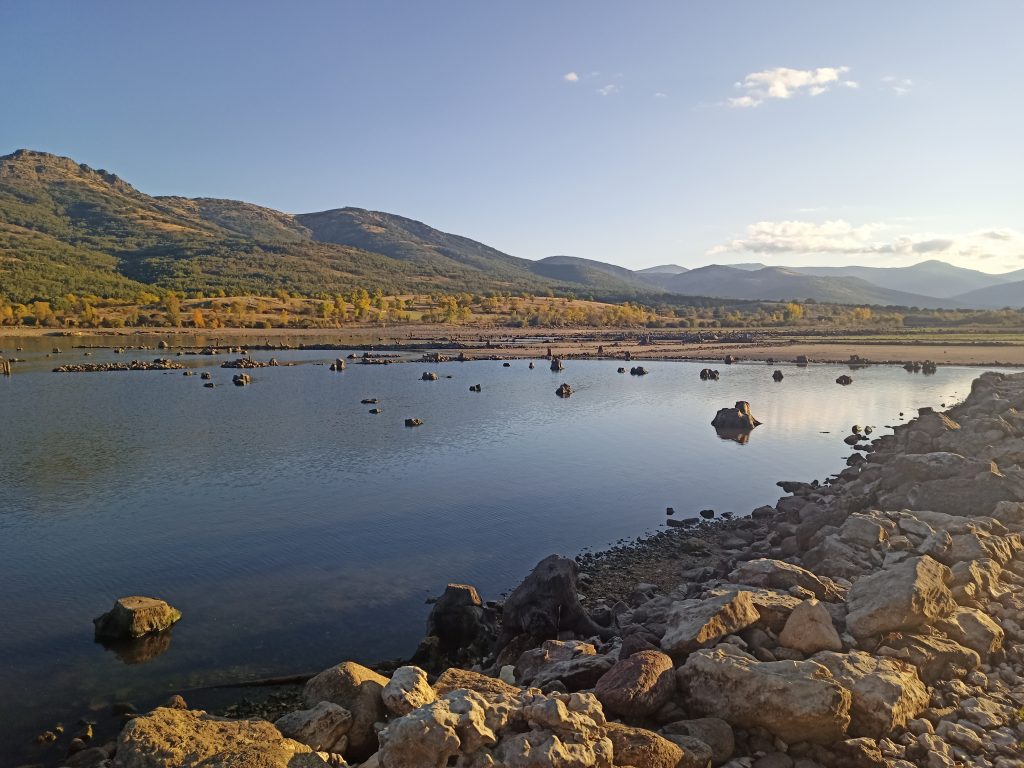 Senderismo rastreo y avistamiento Caminarte