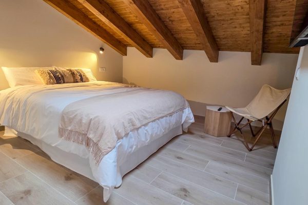 4-imagen-habitacion-cama-matrimonio