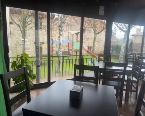 7586665241249991956_live_2