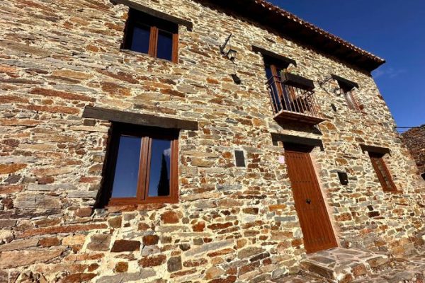 exterior-bulin-patones