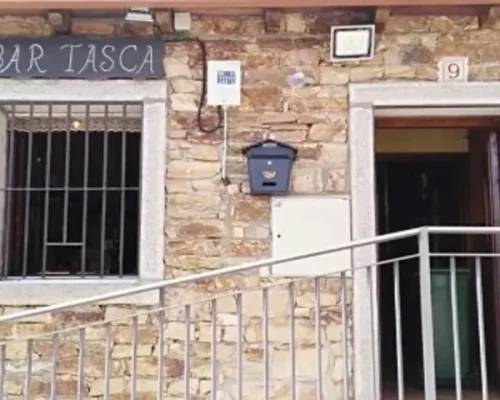 Entrada-La-Tasca-de-la-Serna