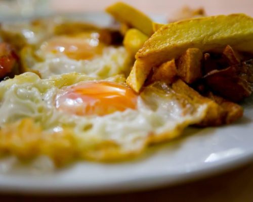 Huevos patatas