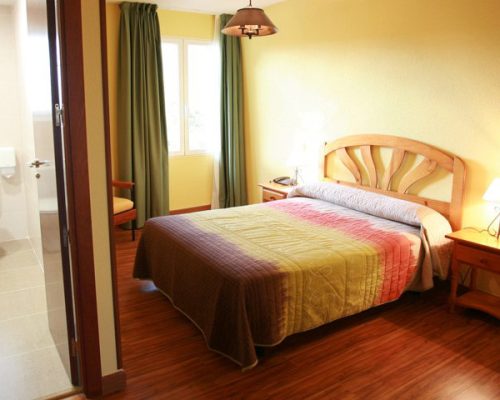 alojamientos-la-cabrera-hotel-mavi