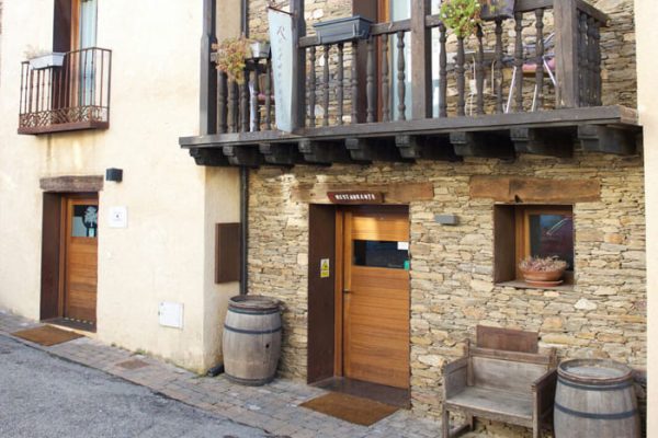 alojamientos-montejo-de-la-sierra-hotel-rural-monte-del-tejo-exterior