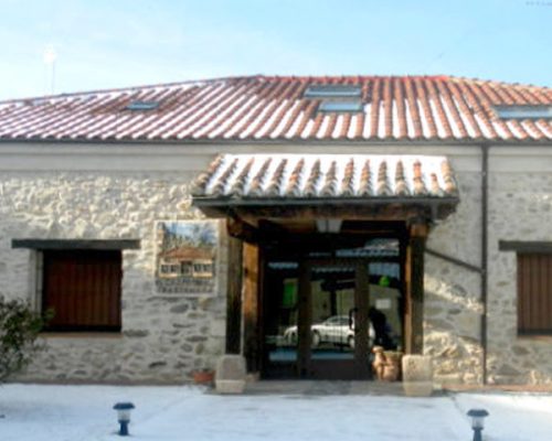 alojamientos-rascafria-caseron-trastamara