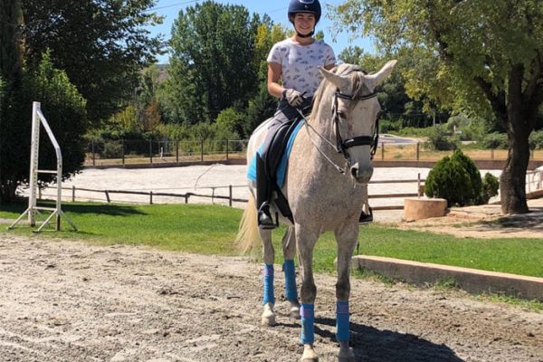 paseo a caballo en la finca Equilibrium
